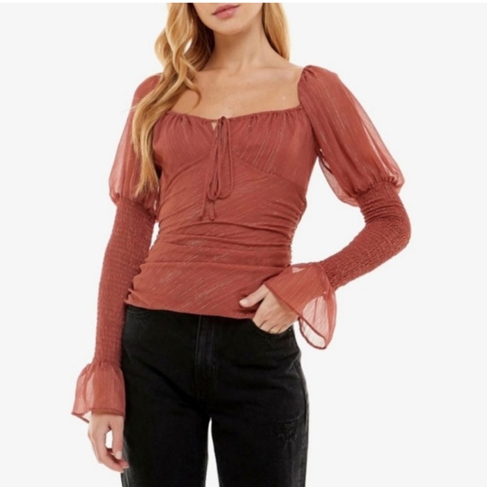 NWT WAYF RUCHED LONG SLEEVE PUFF SLEEVE COLOR CINNAMON SIZE SMALL